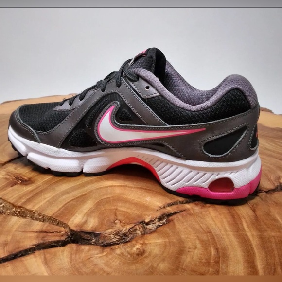 EUC Nike Womens Air Dictate Lace Up Black Gray Pink Running Shoes Sz